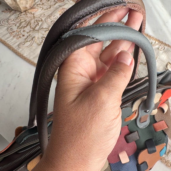 Brown Leather Handbag with Strap - Picture 4 of 11